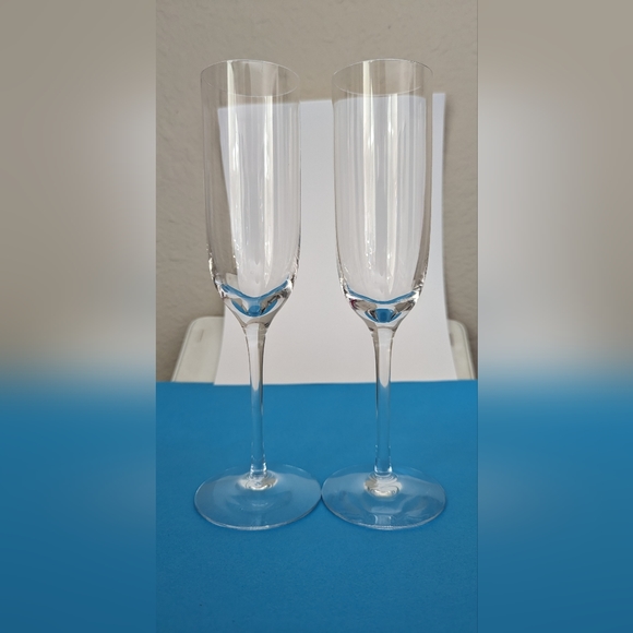 COPY 2nd set- Tiffany & Co Crystal Champagne Flutes - Picture 1 of 6